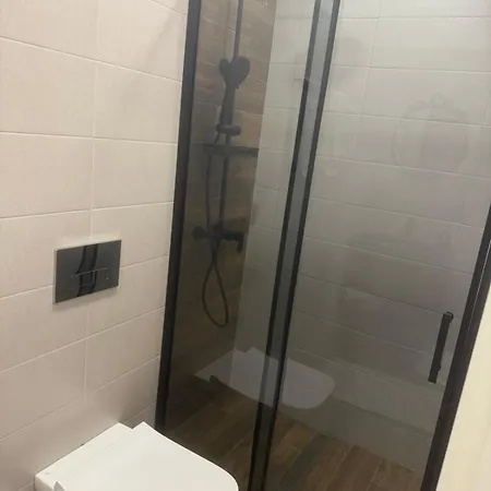 فيلة House Tscherweni Breg